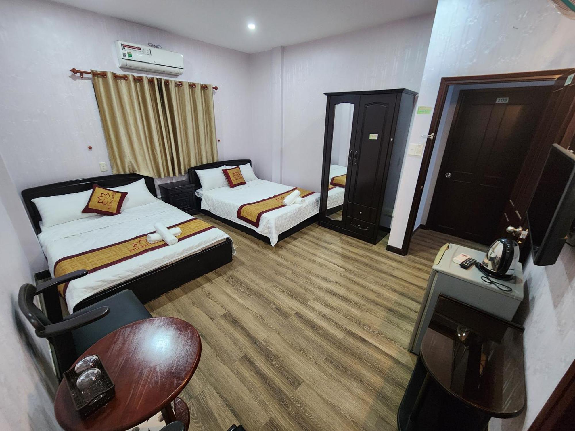 Khach San Sao Mai Hotel Bandar Ho Chi Minh Luaran gambar