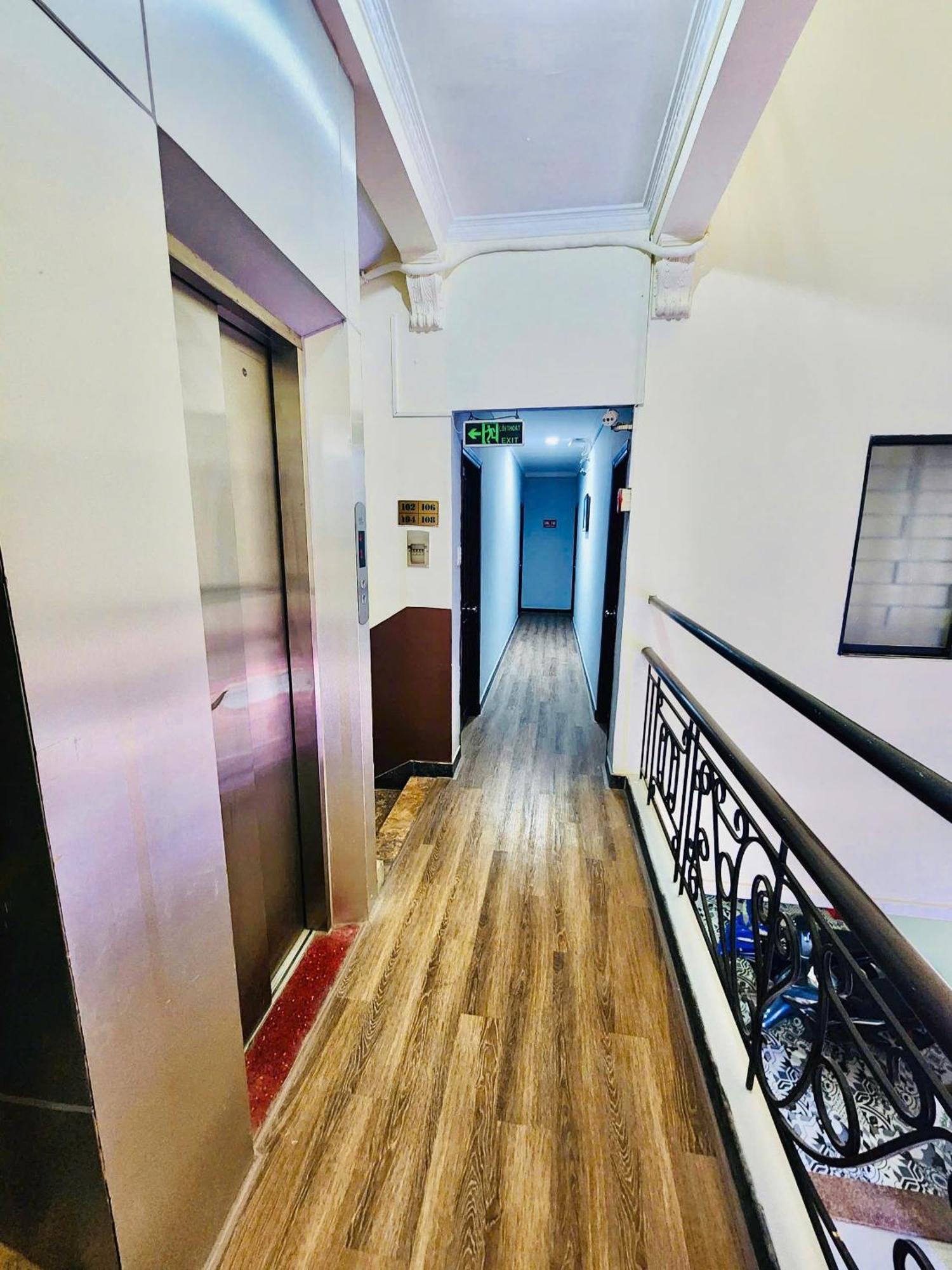 Khach San Sao Mai Hotel Bandar Ho Chi Minh Luaran gambar
